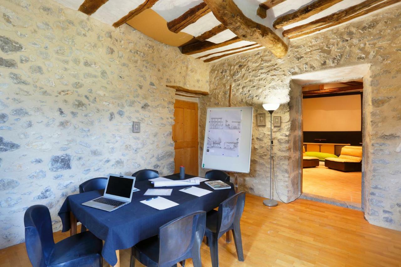 Chateau De Montfroc Bed and Breakfast Exterior foto